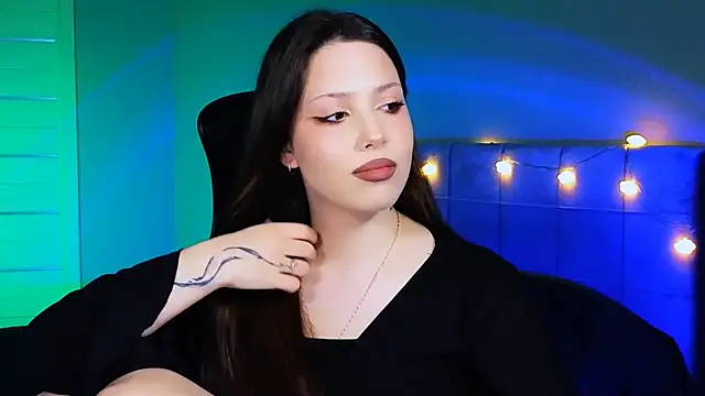 Stacy Gonzales  online show from 18, 2, 2025