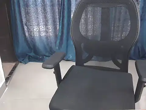 WildRuhi20 online show from 12, 11, 2025