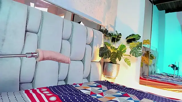 RoseTaylor   online show from 11, 3, 2026