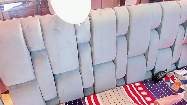 Snapshot of RoseTaylor__ chatting on 15, 2, 2026 RoseTaylor online show from 15, 2, 2026