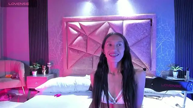 RoseTaylor   online show from 7, 10, 2025