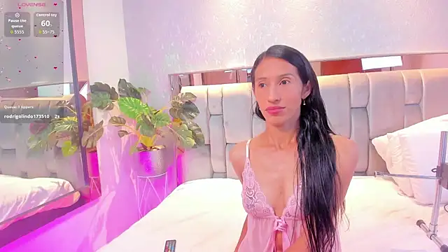 RoseTaylor   online show from 19, 11, 2025