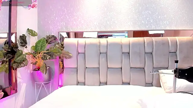 RoseTaylor   online show from 21, 9, 2025