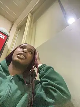 Snapshot of zendaya_wilson chatting on 15, 2, 2025 zendaya wilson online show from 15, 2, 2025