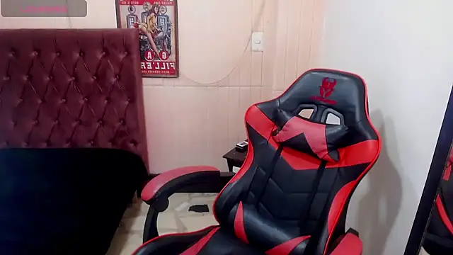 Snapshot of zendaya_wilson chatting on 22, 2, 2025 zendaya wilson online show from 22, 2, 2025