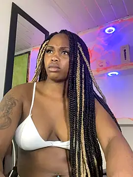 Snapshot of zendaya_wilson chatting on 26, 10, 2025 zendaya wilson online show from 26, 10, 2025