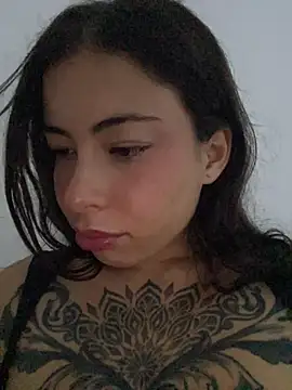 Snapshot of Babyy_B chatting on 28, 6, 2026 Babyy B online show from 28, 6, 2026