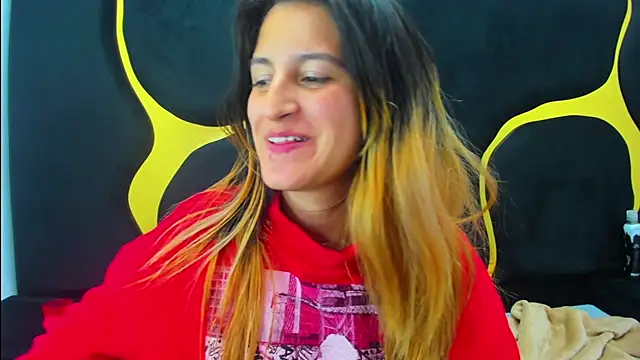 GiaRoussel online show from 18, 3, 2025