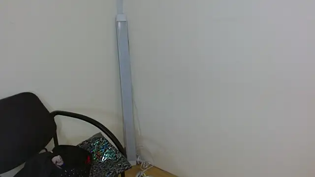 Snapshot of JessicaRabbit04 chatting on 27, 9, 2025 JessicaRabbit04 online show from 27, 9, 2025