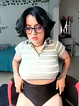 Lin-cute online show from 26, 1, 2025