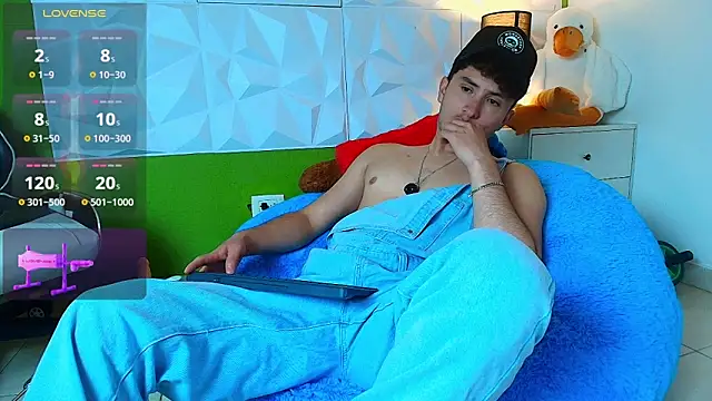 santyago taylor online show from 24, 9, 2025