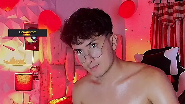 santyago taylor online show from 5, 3, 2025