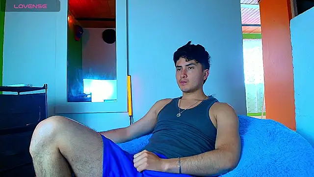 santyago taylor online show from 25, 11, 2025