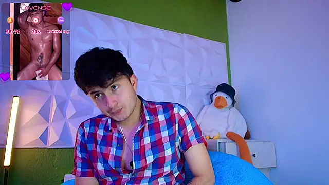 santyago taylor online show from 10, 10, 2025