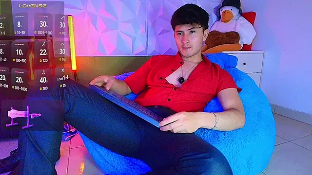 santyago taylor online show from 30, 9, 2025