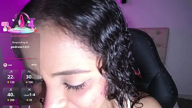 cristal horny19 online show from 7, 11, 2025