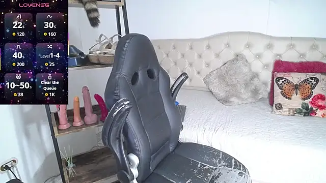 cristal horny19 online show from 23, 10, 2025