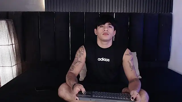 LuciferM Star online show from 9, 4, 2026