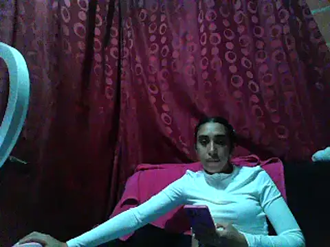 ifeelverywet andhot online show from 8, 2, 2025