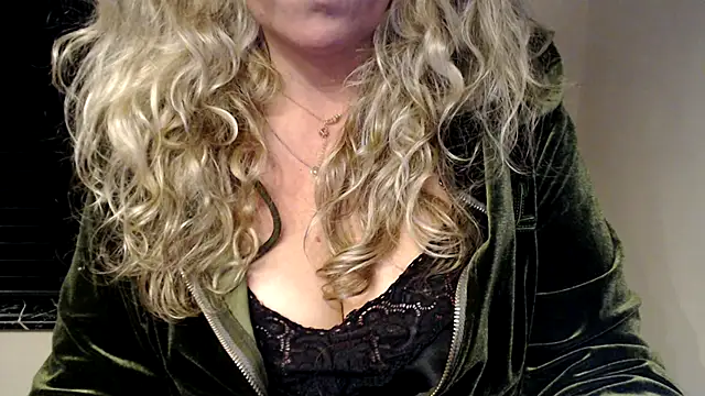 JenniLowen online show from 2, 3, 2025