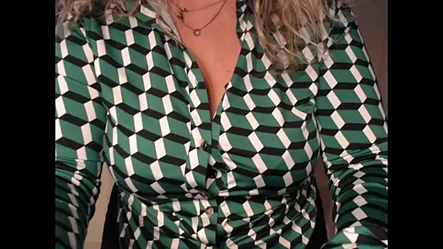 JenniLowen online show from 9, 5, 2026
