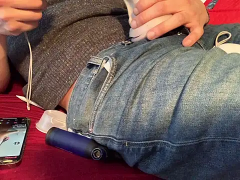 skatebored online show from 7, 3, 2025