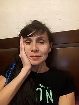 Francenia lolis online show from 19, 9, 2025