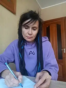 Francenia lolis online show from 12, 1, 2026