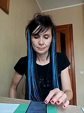 Francenia lolis online show from 2, 10, 2025