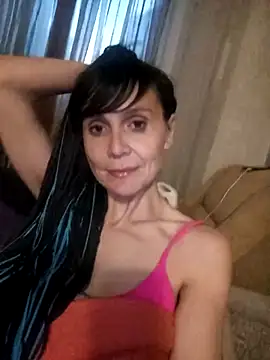 Francenia lolis online show from 31, 5, 2026