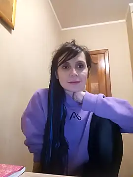 Francenia lolis online show from 2, 12, 2025