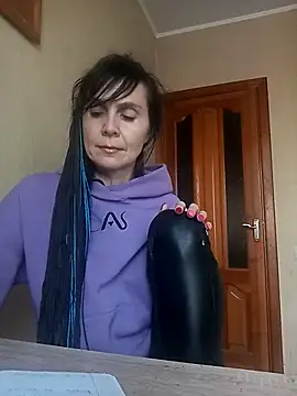 Francenia lolis online show from 14, 11, 2025