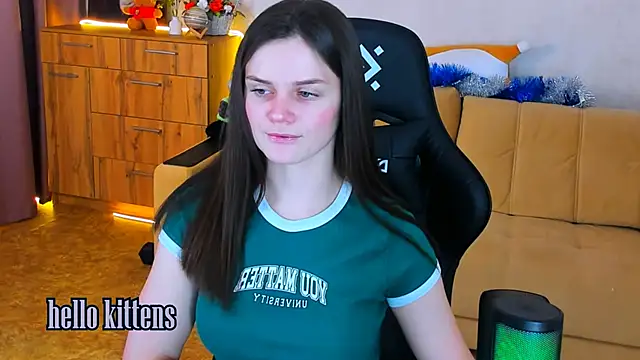 Lora Cain online show from 14, 12, 2024