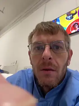 adrian90bi11 online show from 6, 4, 2026