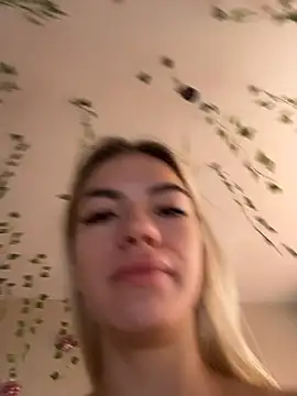 -Sexy Barbie- online show from 13, 10, 2025