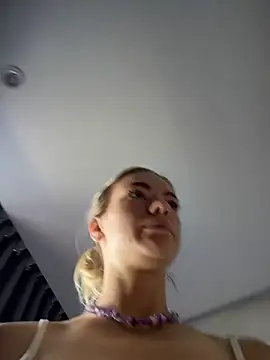 -Sexy Barbie- online show from 8, 1, 2026