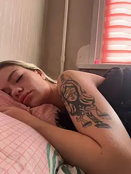 -Sexy Barbie- online show from 14, 11, 2025