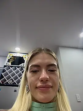 Snapshot of -Sexy_Barbie- chatting on 1, 3, 2026 -Sexy Barbie- online show from 1, 3, 2026