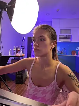 -Sexy Barbie- online show from 15, 4, 2026