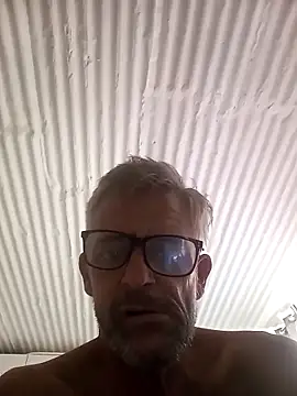 Snapshot of NICJOHNS chatting on 24, 2, 2025 NICJOHNS online show from 24, 2, 2025