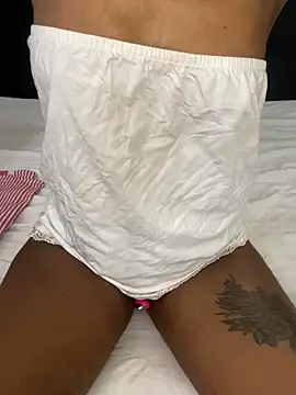 juliya Les online show from 11, 4, 2026