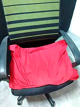 juliya Les online show from 25, 2, 2025