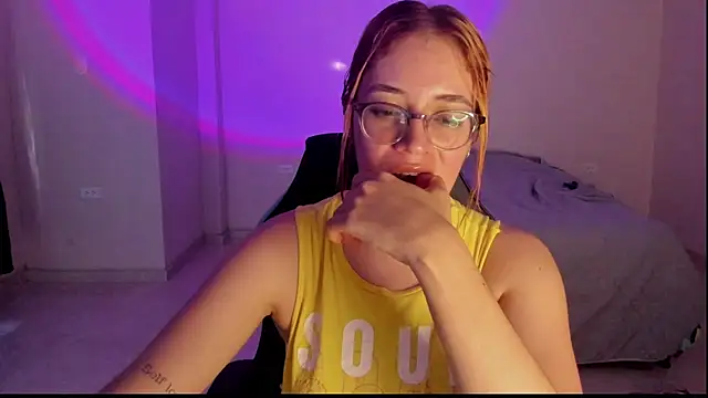 atenas 05  online show from 4, 12, 2025