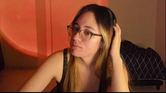 atenas 05  online show from 28, 11, 2025