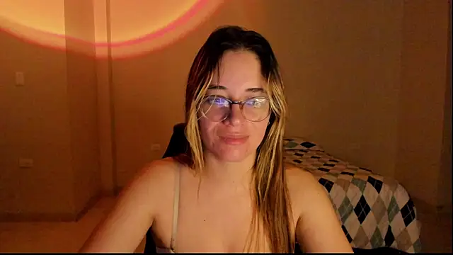 atenas 05  online show from 10, 10, 2025