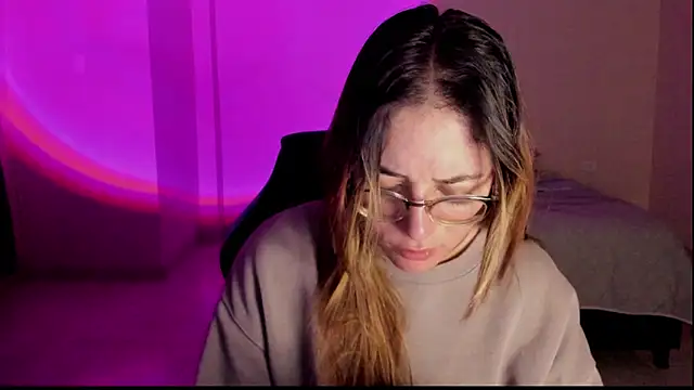 atenas 05  online show from 29, 11, 2025