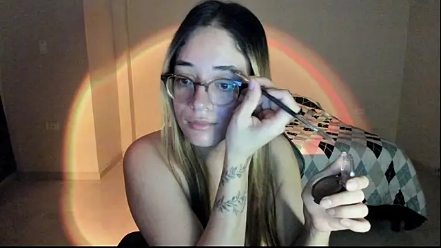 atenas 05  online show from 2, 10, 2025