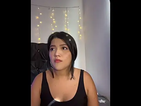 alisson carolina73 online show from 17, 11, 2025