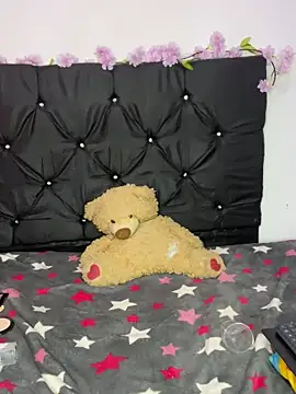 alisson carolina73 online show from 16, 3, 2025