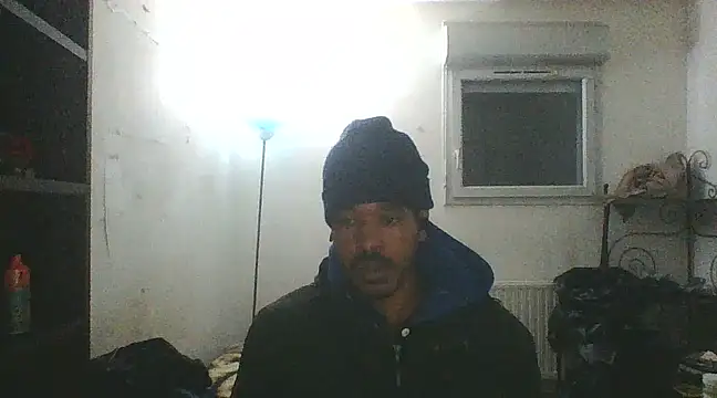 Snapshot of POPAYE972 chatting on 4, 1, 2025 POPAYE972 online show from 4, 1, 2025